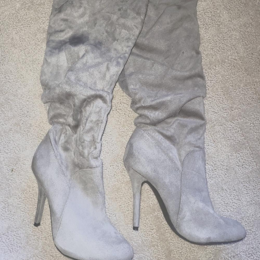 JLO Like New Below The Knee Boots...worn once!!